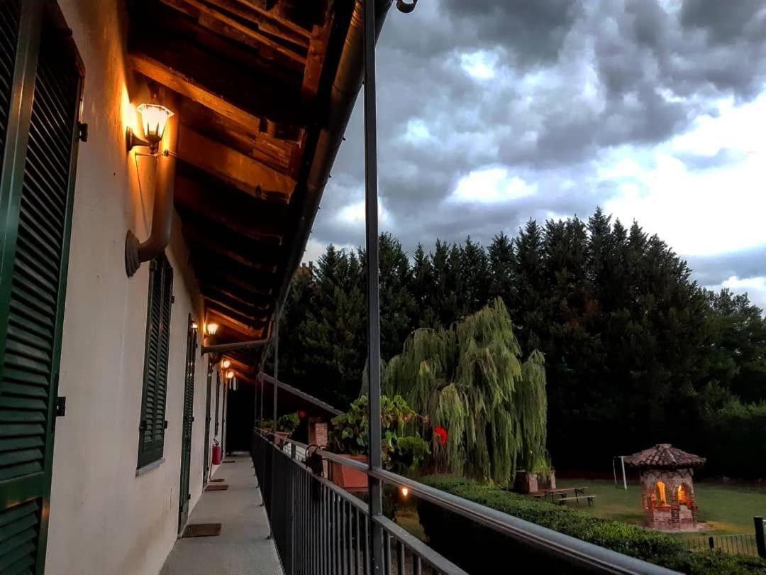 La Cascina Del Castello Asti Exterior foto
